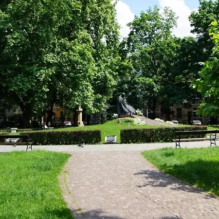 Attractive Oldtown Near Thetrain Station